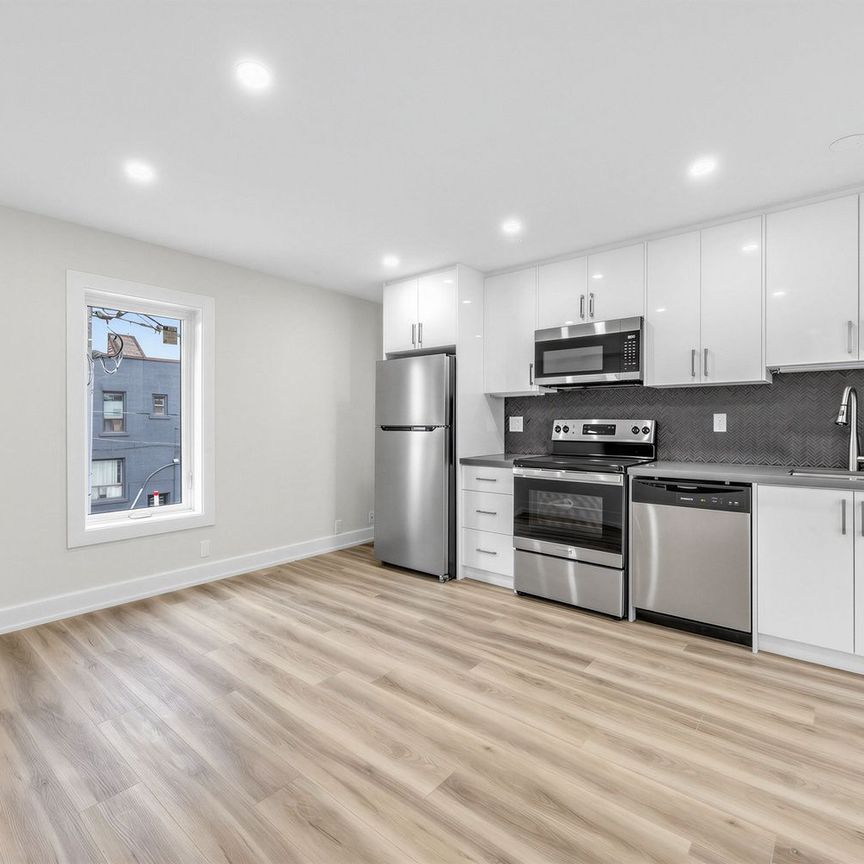 For Lease - 851 Danforth Avenue Unit# A, Toronto, Ontario - Photo 1