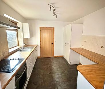 3 bedroom terraced house to rent - Photo 6