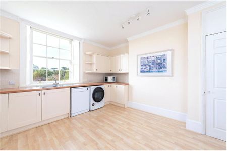 3 bedroom apartment to rent - Photo 5