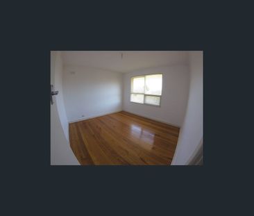 Close to Train Station, Keilor Plans Plaza & Schools - Photo 5