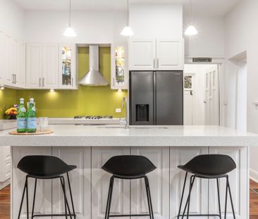 9 Great Valley Road, Glen Iris VIC 3146 - House For Rent | Domain - Photo 4