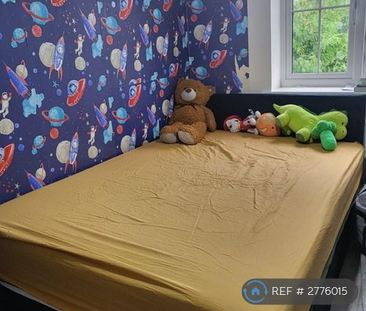 1 bedroom in a house share to rent - Photo 4