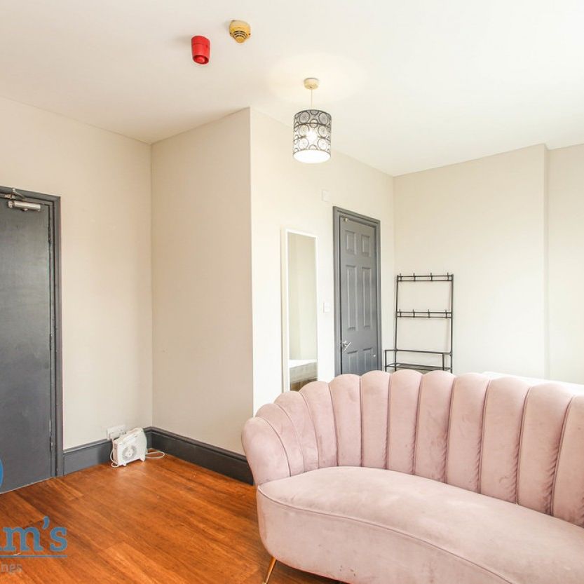 1 bed Shared House for Rent - Photo 1