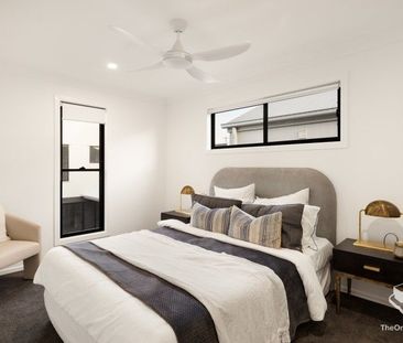 4-Bedroom Nearly New Townhouse Algester - Photo 4