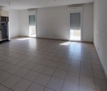 Location Appartement 2 pièces 51 m2 à Juvignac - Photo 2