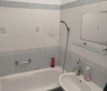 Kiadó jó állapotú panel lakás - Debrecen - Fotó 6