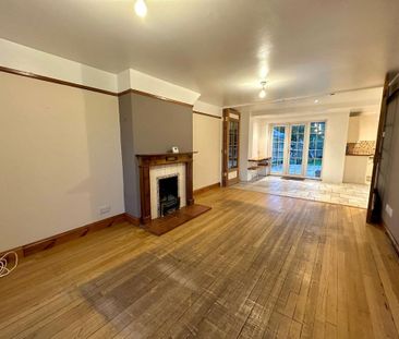 4 bedroom terraced house to rent - Photo 4