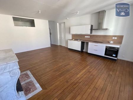 Location Appartement 3 pièces 68m² BOURG EN BRESSE 01000 - Photo 4