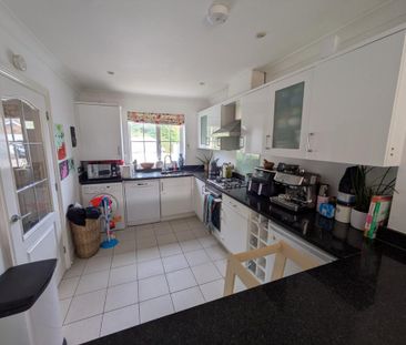 3 bedroom terraced house to rent - Photo 5