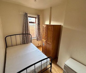 114 Tates Avenue, Belfast, BT9 7BZ - Photo 3