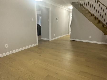 For Lease - 503 Clayton Avenue, Peterborough, Ontario - Photo 5