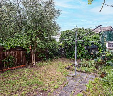 9 Kurrajong Avenue, St Kilda East VIC 3183 - House For Rent | Domain - Photo 6