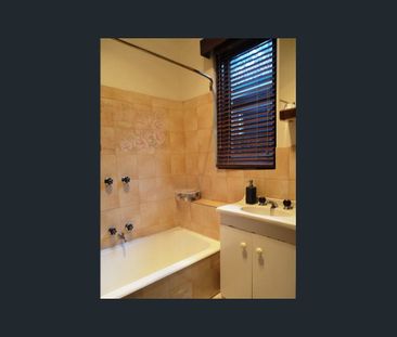 48 Ascot Vale Road, Flemington VIC 3031 - Photo 3