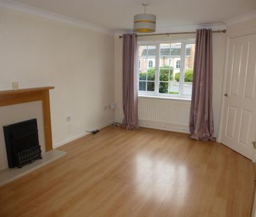 3 bedroom link detached house to rent - Photo 1