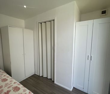 Studio Flat, Bennett Road, E13 - Photo 2