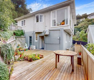 89A Sar Street, Wadestown - Photo 2