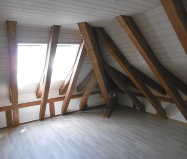 Attraktive 4.5-Zimmer-Maisonette-Wohnung in Utzenstorf (126 m2 im DG) - Photo 1