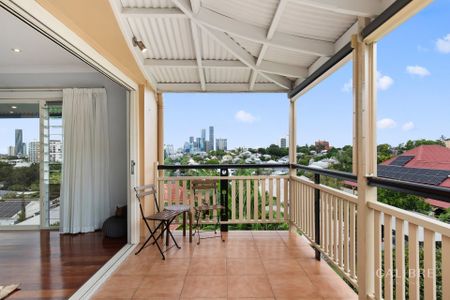 1 Horsburgh Street, Kelvin Grove, QLD, 4059 - Photo 3