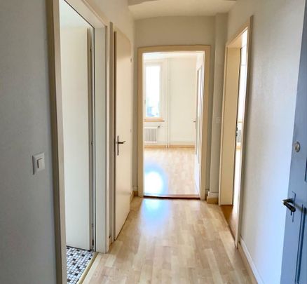 Cœur de la ville - Appartement de 2,5 pièces - Photo 1