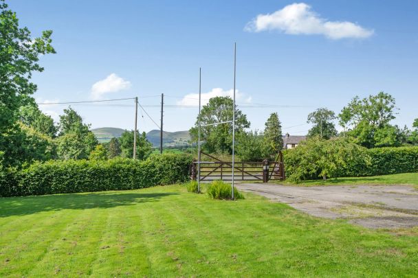 Wern Road, Rhosesmor, CH7 - Photo 1