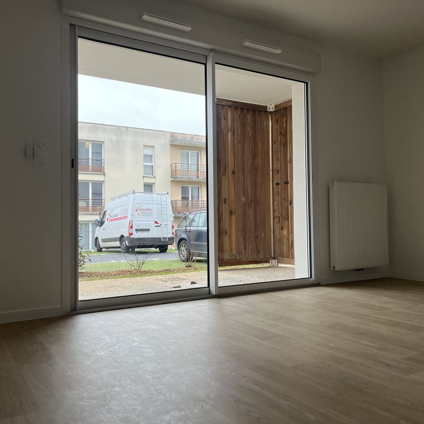 Location Appartement T1 neuf - GIBAUDERIE - Photo 1