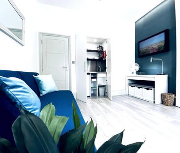 Studio to rent - Photo 3