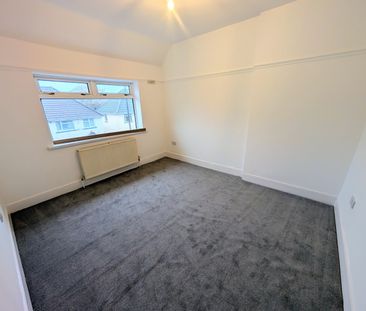 A 3 Bedroom Semi-Detached - Photo 4