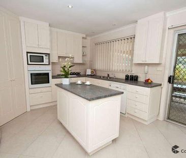 11 Rainbow Street, Hallett Cove SA 5158 - House For Rent | Domain - Photo 2