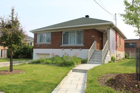 Maison de plain-pied à louer - Montréal (Saint-Laurent) (Autres) Maison de plain-pied à louer - Montréal (Saint-Laurent) (Autres) - Photo 2