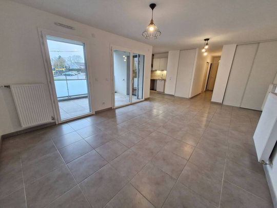 Location Appartement 3 pièces 68m² BOURGOIN JALLIEU 38300 - Photo 1