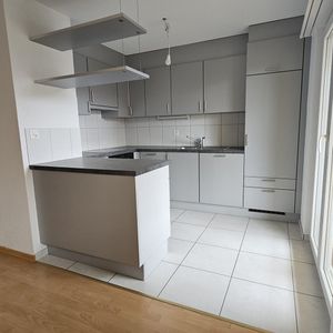 Renovierte 3.5 Zimmerwohnung in Düdingen ! - Photo 2