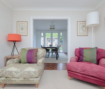 3 bed terraced house to rent in Wedgwood Drive, Lilliput, BH14 - Photo 2