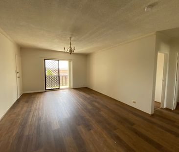 Home For Rent - Photo 6