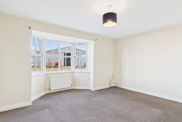 2 bedroom property to rent - Photo 1