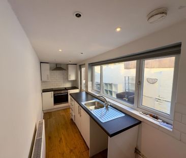 Bolton Grove, Barrowford, Nelson - Photo 1