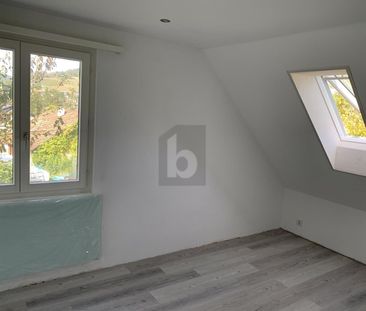 SEMI-DETACHED WITH GREAT POTENTIAL! - Photo 2