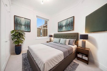 3 bedroom flat to rent - Photo 4