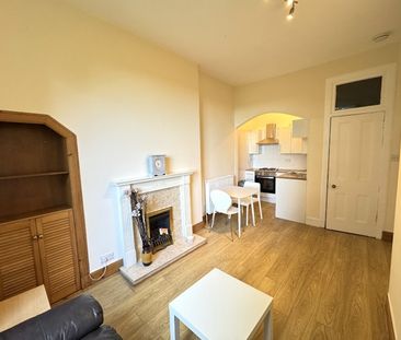 Granton Road, 1F1, Trinity - Photo 3