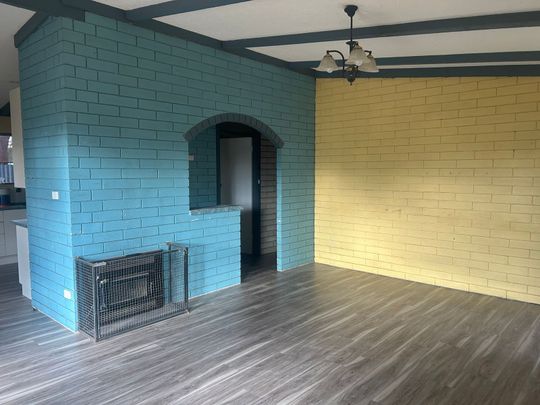 4 Bedroom House - Photo 1