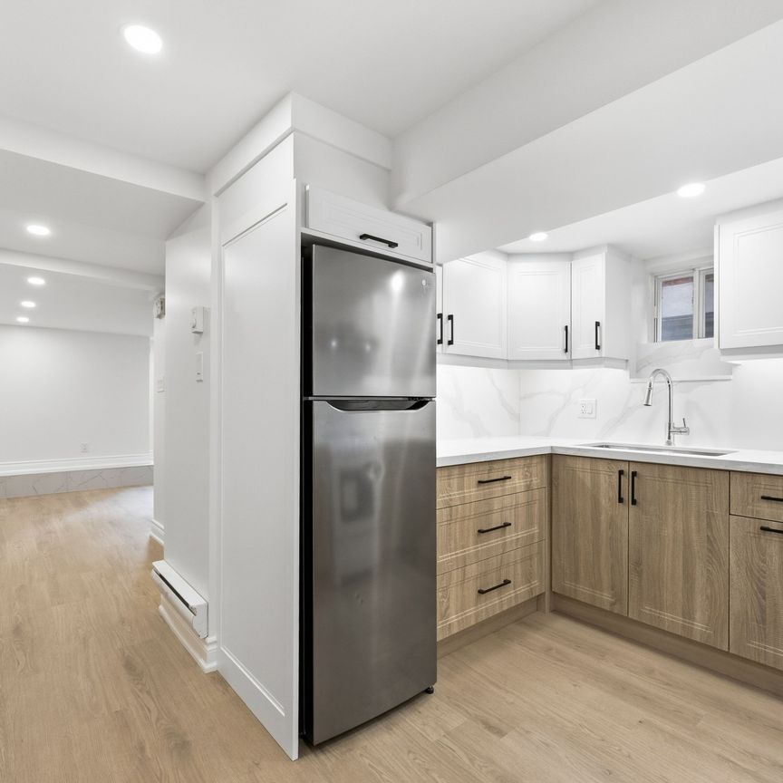 For Lease - 54 Gwynne Avenue Unit# Basement, Toronto, Ontario - Photo 1