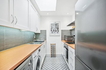 2 bedroom flat to rent - Photo 5