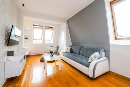 3 pokoje mieszkanie blisko Szpital Os. Hubalczyków - Photo 2