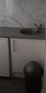 Room in a Shared House, London, N17 - Photo 3