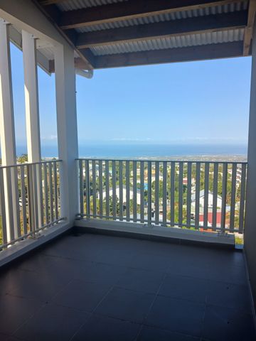 LIVRAISON IMMINENTE ! A louer appartements neufs du Type 2 au Type 4 – LE TAMPON - Photo 4