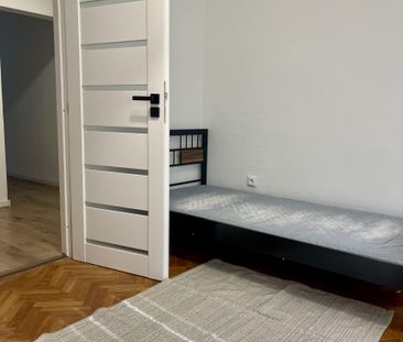 PRENÁJOM – ZARIADENÝ 3-IZBOVÝ BYT | NÁBREŽIE MLÁDEŽE | NITRA – Fotografia 4