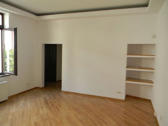 Zona Universitate vila 6 camere - Fotografie 1