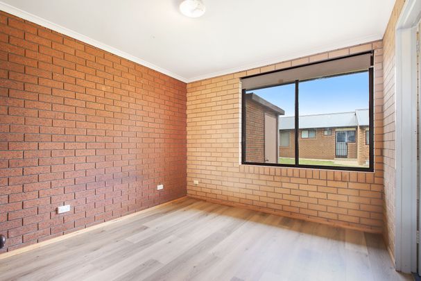 Your Perfect Blend of Comfort, Simplicity, and Location - Photo 1