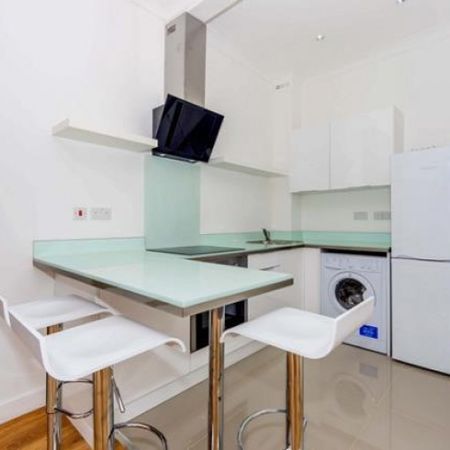1 bedroom House To Let Total Size: 496 SQ FT - Photo 3
