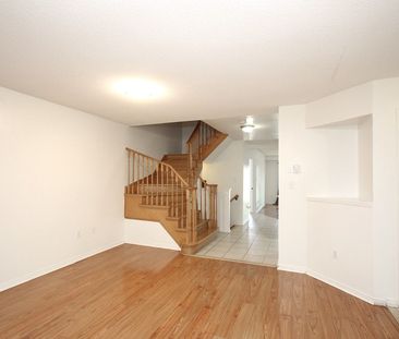 For Lease - 205 Equator Crescent, Vaughan, Ontario - Photo 6