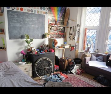 7 Bed Terraced House, Ditchling Rise, BN1 - Photo 3